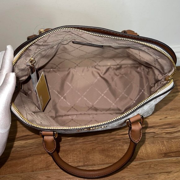 🤍Michael Kors Saffiano Leather Satchel & Xbody Purse🤍 - Picture 7 of 17